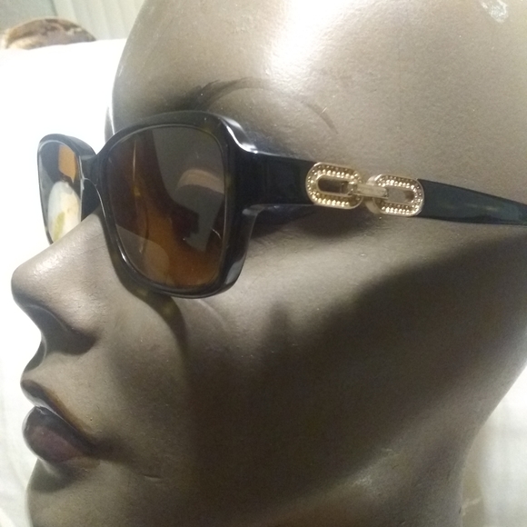 Michael Kors sunglasses - Picture 2 of 16